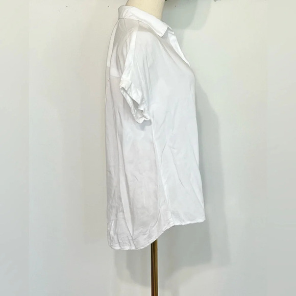 BEACHLUNCHLOUNGE White Short Sleeve Button Up Blouse Size Small - Picture 5 of 8